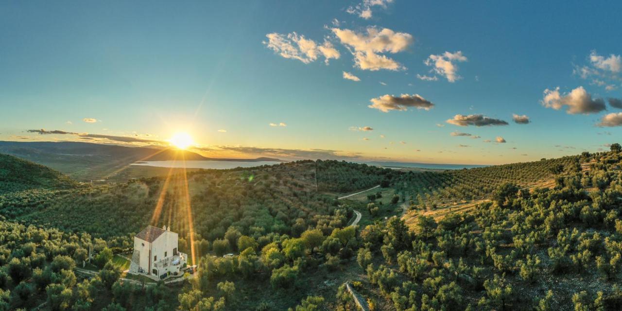 Vila Torre Bruno Carpino Exteriér fotografie