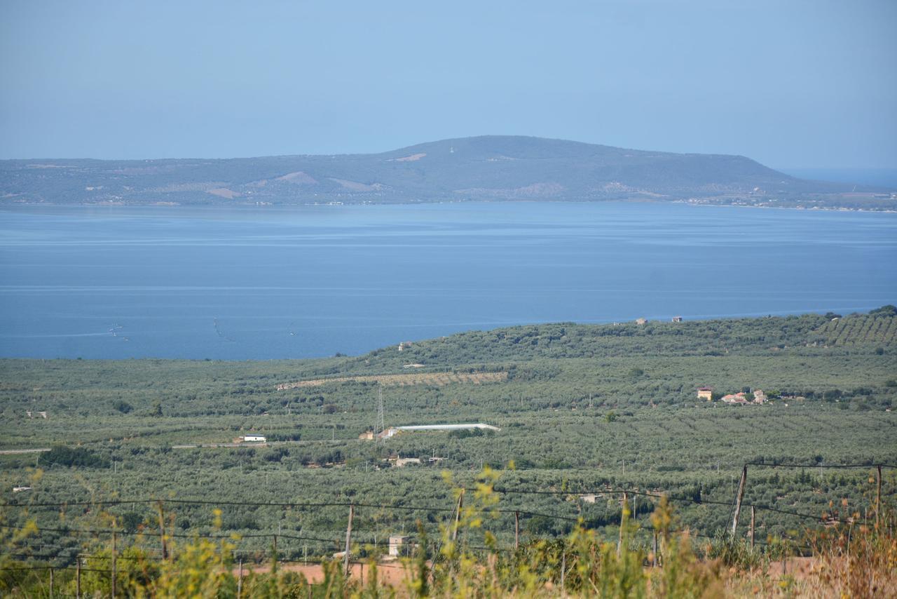 Vila Torre Bruno Carpino Exteriér fotografie